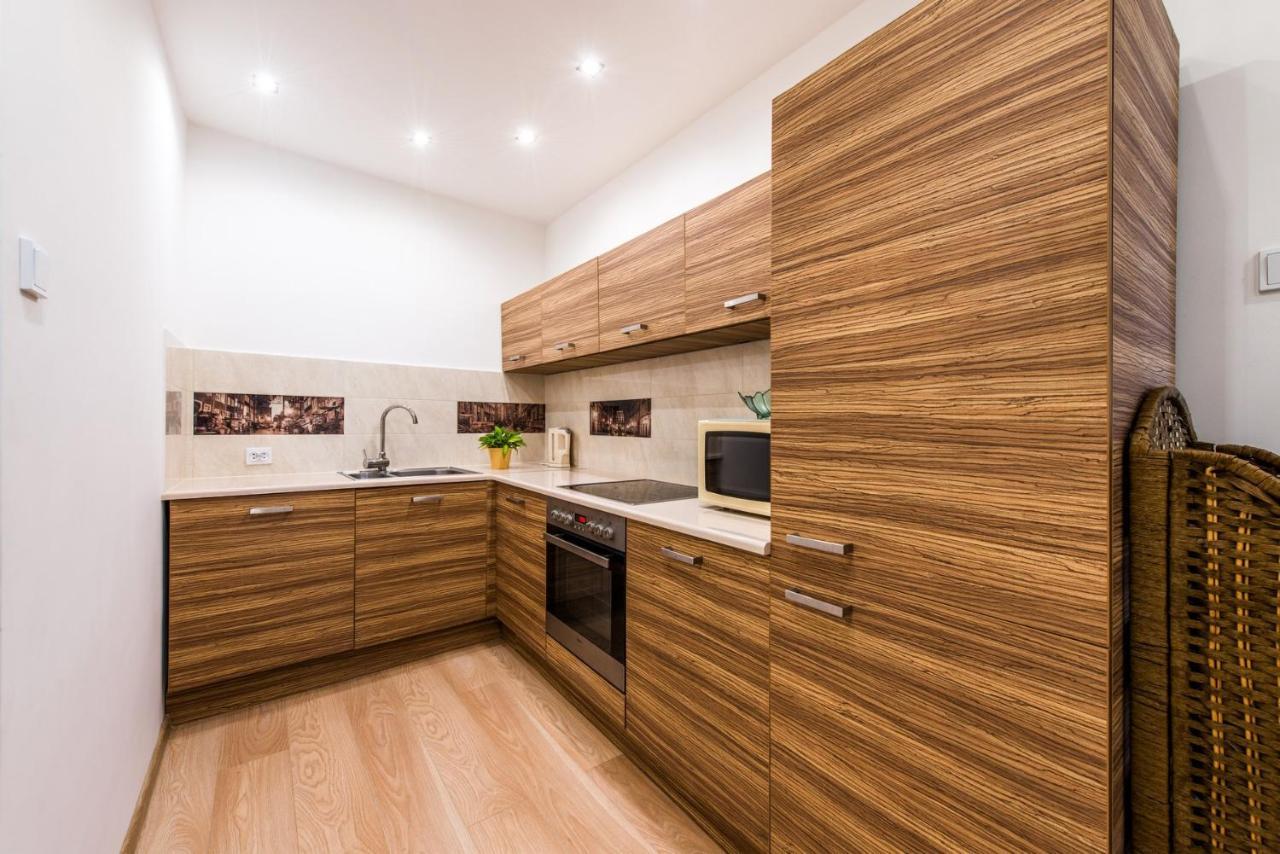 Hello Apartments Amazing River View 4 Bedrooms & Balcony Гданьск Экстерьер фото